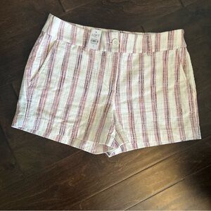 New Loft Outlet shorts size 4 in Cream color with pink stripes